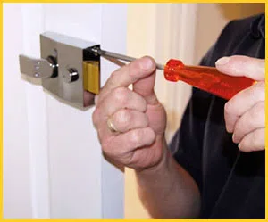 Exclusive Locksmith Service Uppr Marlboro, MD 301-723-7104 Exclusive Locksmith Service Uppr Marlboro, MD 301-723-7104 - 10-lock-smiths