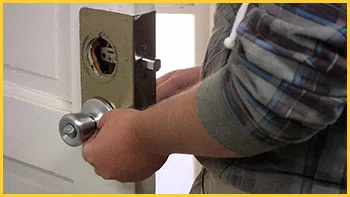 Exclusive Locksmith Service Uppr Marlboro, MD 301-723-7104 - 13-lock-replace